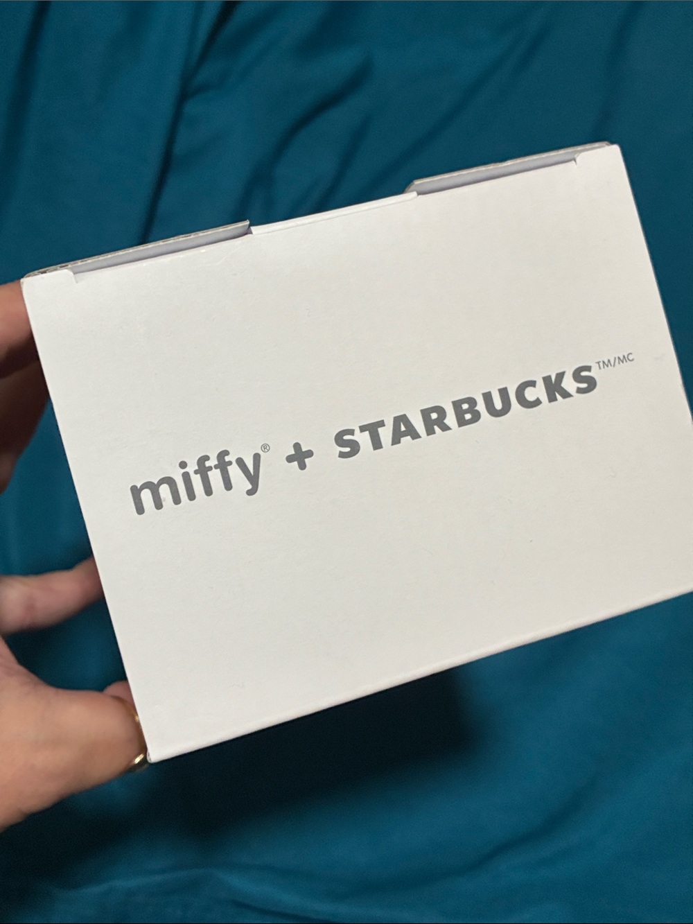 Starbucks x miffy White Plush Bunny with Green Apron - Picture 7 of 8